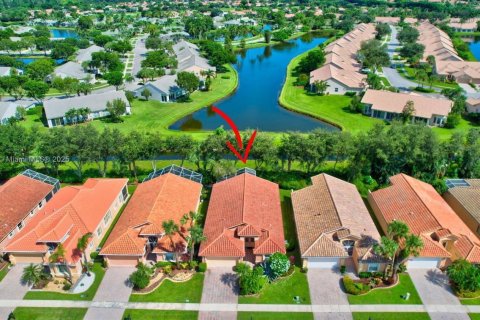 Villa ou maison à vendre à Boynton Beach, Floride: 3 chambres, 184.32 m2 № 1950563 - photo 1