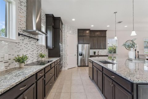 Villa ou maison à louer à Orlando, Floride: 5 chambres, 310.2 m2 № 2407131 - photo 15