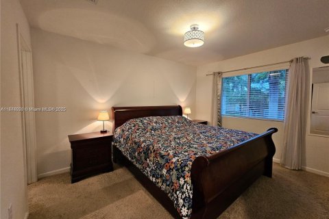 Снять в аренду таунхаус в Хомстед, Флорида 4 спальни, 127.65м2, № 1926000 - фото 21