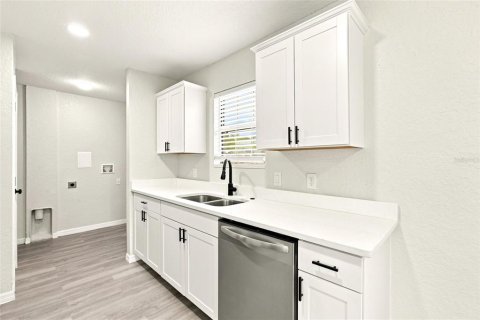 Casa en venta en Arcadia, Florida, 4 dormitorios, 107.02 m2 № 2207188 - foto 11