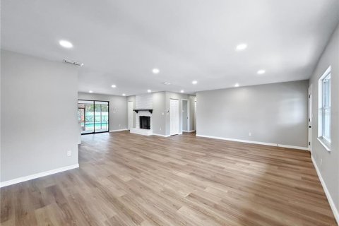 Casa en venta en Ocala, Florida, 3 dormitorios, 169.08 m2 № 1902452 - foto 3