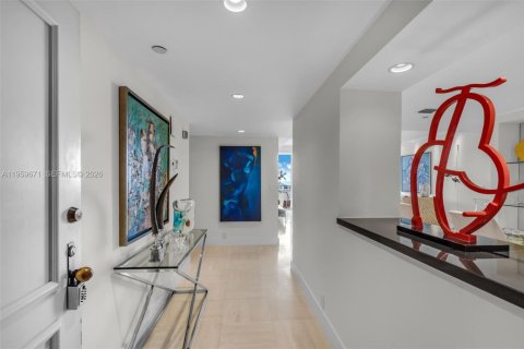 Купить кондоминиум в Ки-Бискейн, Флорида 3 спальни, 187.01м2, № 2025227 - фото 3