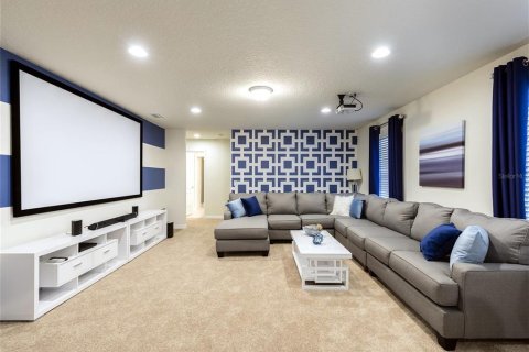 Casa en venta en Kissimmee, Florida, 7 dormitorios, 307.88 m2 № 1825417 - foto 21
