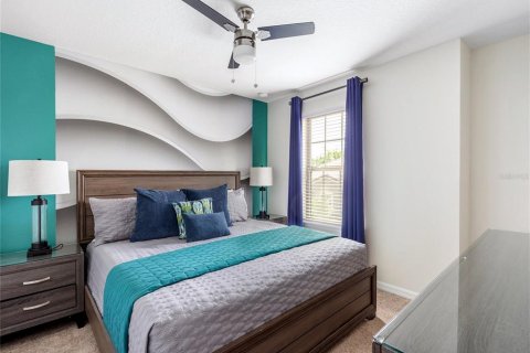 Casa en venta en Kissimmee, Florida, 7 dormitorios, 307.88 m2 № 1825417 - foto 22