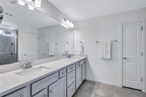 House in Riverview, Florida 4 bedrooms, 224.45 sq.m. № 2396376 - photo 12