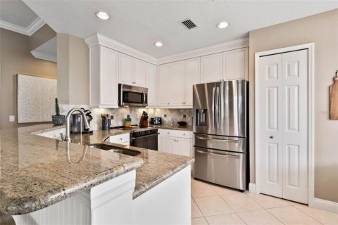 Condominio en alquiler en Four Corners, Florida, 3 dormitorios, 131.83 m2 № 1912424 - foto 15