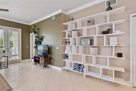 Condominio en alquiler en Four Corners, Florida, 3 dormitorios, 131.83 m2 № 1912424 - foto 11