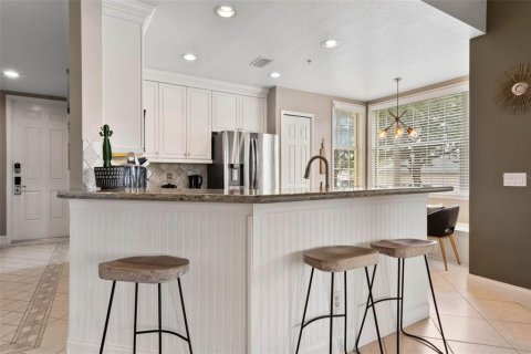 Condominio en alquiler en Four Corners, Florida, 3 dormitorios, 131.83 m2 № 1912424 - foto 16