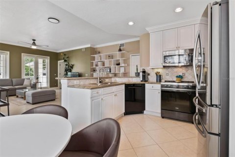 Condominio en alquiler en Four Corners, Florida, 3 dormitorios, 131.83 m2 № 1912424 - foto 25