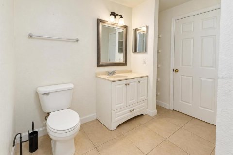 Copropriété à louer à Orlando, Floride: 2 chambres, 102.84 m2 № 2414105 - photo 9