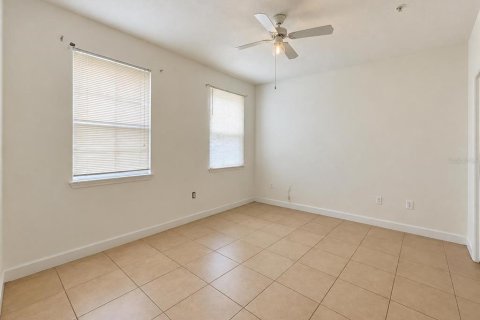 Copropriété à louer à Orlando, Floride: 2 chambres, 102.84 m2 № 2414105 - photo 8