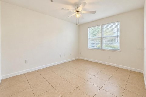 Copropriété à louer à Orlando, Floride: 2 chambres, 102.84 m2 № 2414105 - photo 6