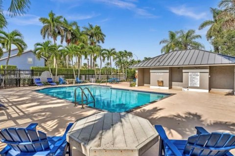 House in Sunrise, Florida 3 bedrooms, 128.39 sq.m. № 1691573 - photo 15