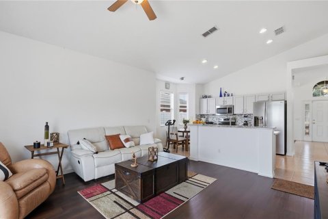 Villa ou maison à vendre à Orlando, Floride: 3 chambres, 145.21 m2 № 2156850 - photo 18