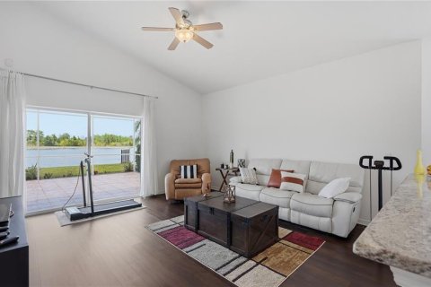 Villa ou maison à vendre à Orlando, Floride: 3 chambres, 145.21 m2 № 2156850 - photo 17