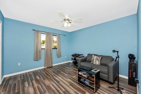 House in North Port, Florida 3 bedrooms, 111.02 sq.m. № 1795801 - photo 29