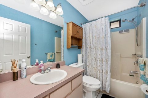 House in North Port, Florida 3 bedrooms, 111.02 sq.m. № 1795801 - photo 27