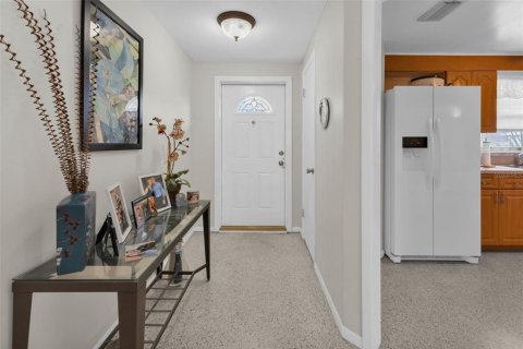 Casa en venta en Port Charlotte, Florida, 2 dormitorios, 107.4 m2 № 1904101 - foto 10