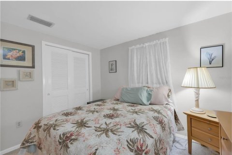 Casa en venta en Port Charlotte, Florida, 2 dormitorios, 107.4 m2 № 1904101 - foto 26