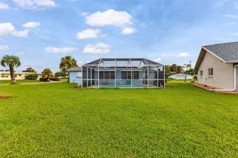 Casa en venta en Port Charlotte, Florida, 2 dormitorios, 107.4 m2 № 1904101 - foto 5
