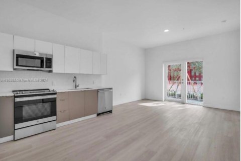 Apartment in Hallandale Beach, Florida 2 bedrooms, 88.54 sq.m. № 2062073 - photo 2