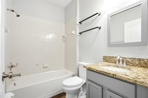 Купить виллу или дом в Раскин, Флорида 13 комнат, 280.84м2, № 2230963 - фото 25