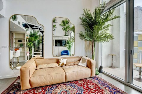 Купить кондоминиум в Майами, Флорида 1 спальня, 70.79м2, № 1943397 - фото 3