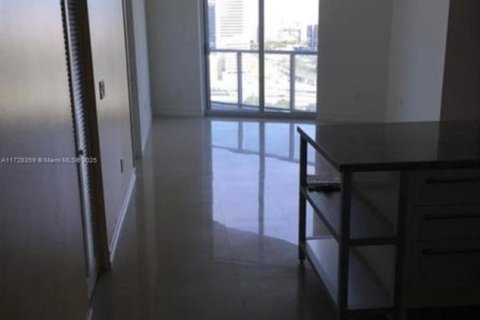 Condominio en venta en Miami, Florida, 1 dormitorio, 76.64 m2 № 1702998 - foto 8