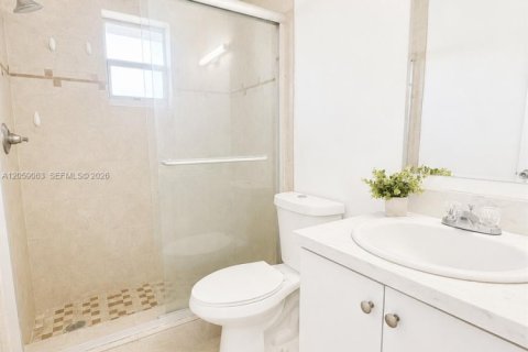 Appartement à louer à Hollywood, Floride: 1 chambre, 78.97 m2 № 2169021 - photo 8