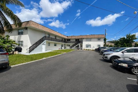 Appartement à louer à Hollywood, Floride: 1 chambre, 78.97 m2 № 2169021 - photo 12