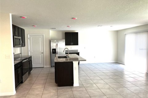 House in Riverview, Florida 4 bedrooms, 193.05 sq.m. № 1888636 - photo 5