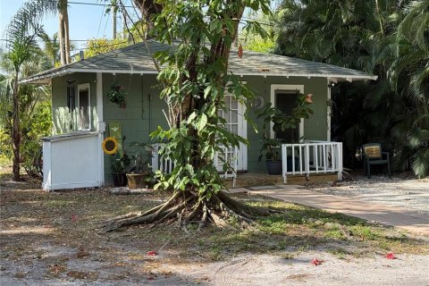 House in Fort Myers, Florida 4 bedrooms, 249.16 sq.m. № 1751007 - photo 18