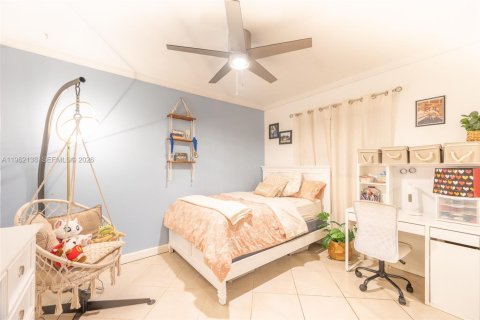 Купить виллу или дом в Хомстед, Флорида 4 спальни, 198.07м2, № 2024257 - фото 28