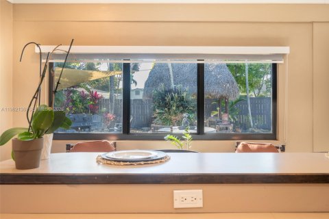 Купить виллу или дом в Хомстед, Флорида 4 спальни, 198.07м2, № 2024257 - фото 25