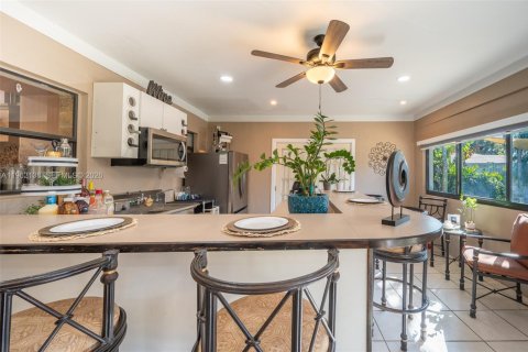 Купить виллу или дом в Хомстед, Флорида 4 спальни, 198.07м2, № 2024257 - фото 22