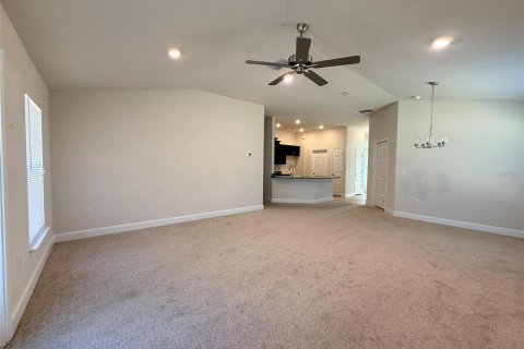 Villa ou maison à vendre à Kissimmee, Floride: 4 chambres, 147.16 m2 № 2196695 - photo 8