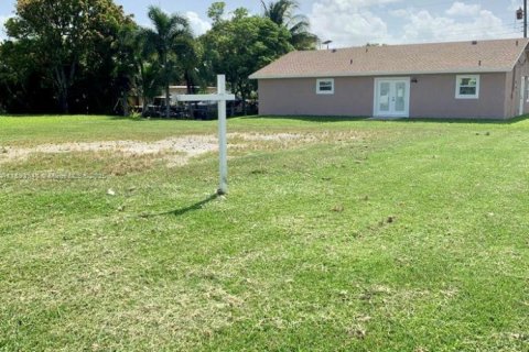 Land in Dania Beach, Florida № 1945273 - photo 3