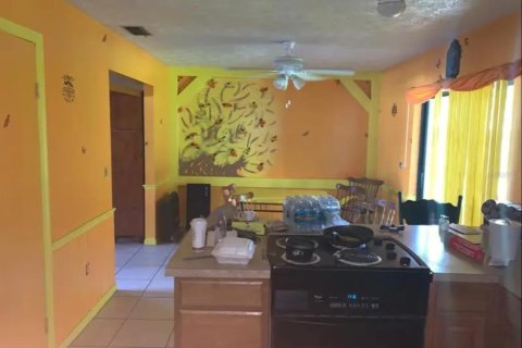 Villa ou maison à louer à Lakeland, Floride: 3 chambres, 134.71 m2 № 1736268 - photo 5