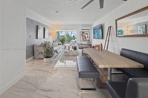 Condominio en venta en Marathon, Florida, 2 dormitorios, 72.09 m2 № 2043900 - foto 21