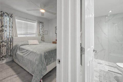 Condominio en venta en Marathon, Florida, 2 dormitorios, 72.09 m2 № 2043900 - foto 15