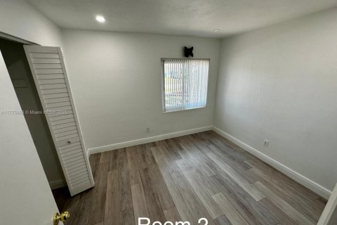 House in Kendall, Florida 5 bedrooms № 1698997 - photo 21