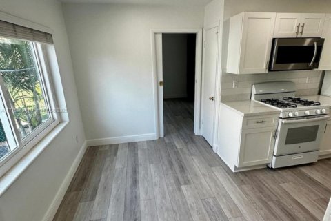 House in Kendall, Florida 5 bedrooms № 1698997 - photo 10