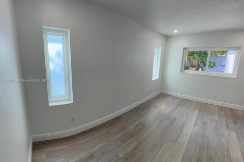 House in Kendall, Florida 5 bedrooms № 1698997 - photo 25