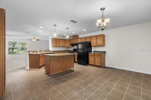 House in Archer, Florida 3 bedrooms, 148.27 sq.m. № 1911881 - photo 5
