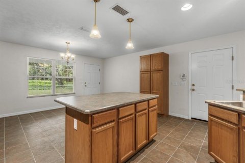 House in Archer, Florida 3 bedrooms, 148.27 sq.m. № 1911881 - photo 6