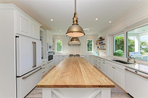 House in Nokomis, Florida 4 bedrooms, 362.88 sq.m. № 1543243 - photo 6