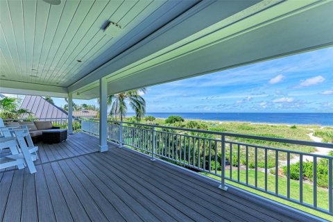 House in Nokomis, Florida 4 bedrooms, 362.88 sq.m. № 1543243 - photo 4
