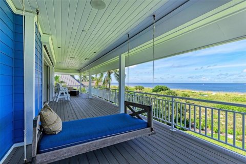 House in Nokomis, Florida 4 bedrooms, 362.88 sq.m. № 1543243 - photo 5