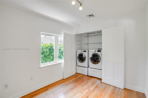 Купить виллу или дом в Майами, Флорида 5 спален, 309.18м2, № 2006496 - фото 26