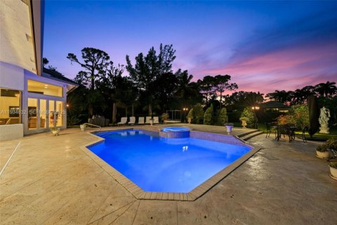 Купить виллу или дом в Паркленд, Флорида 6 спален, № 1999049 - фото 11